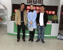 友情漆產(chǎn)品有口碑，客戶考察工廠求合作